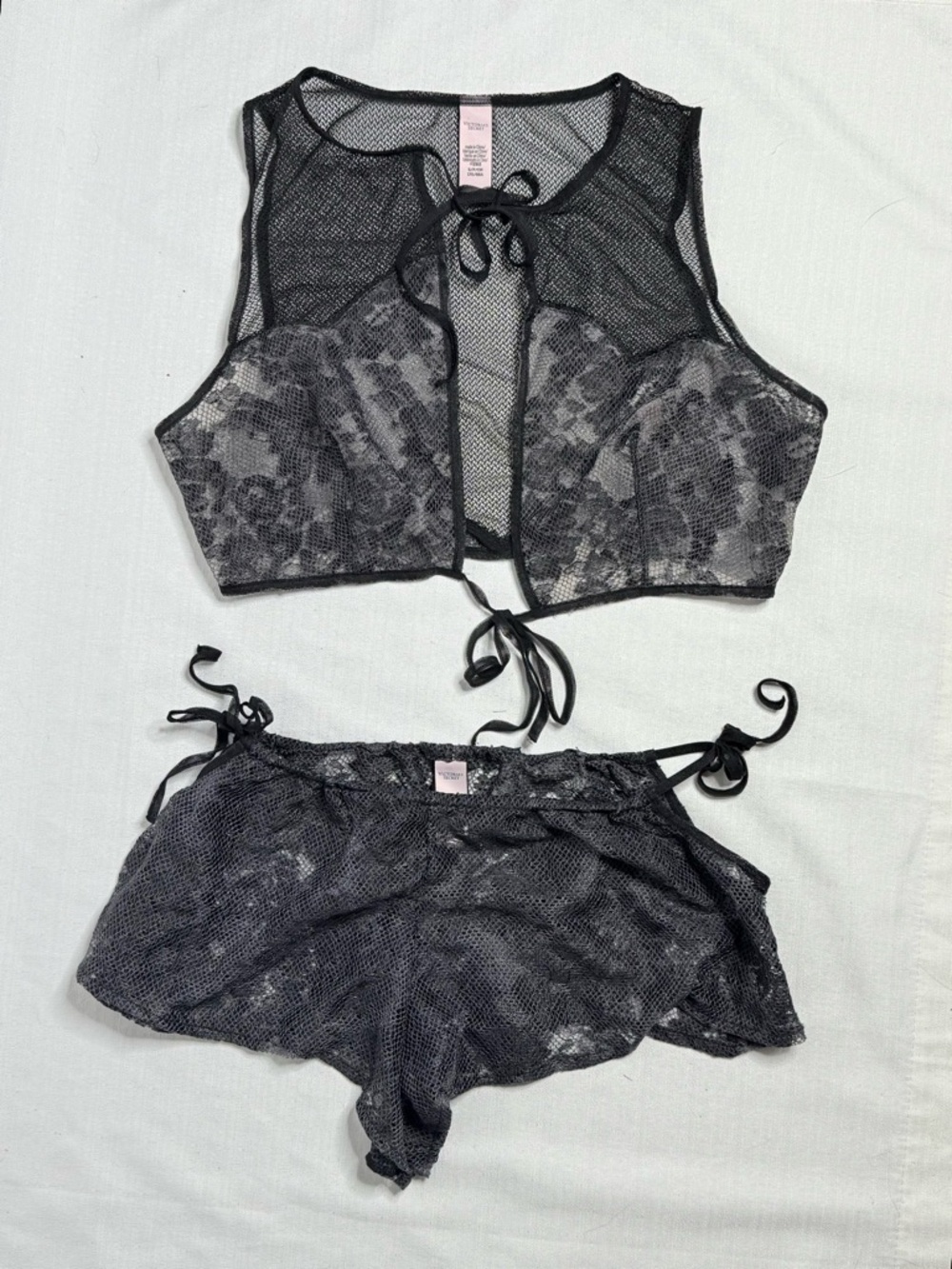 Victoria’s Secret Women’s Mesh Lace Tie Cami & Shorts Lingerie Set Small